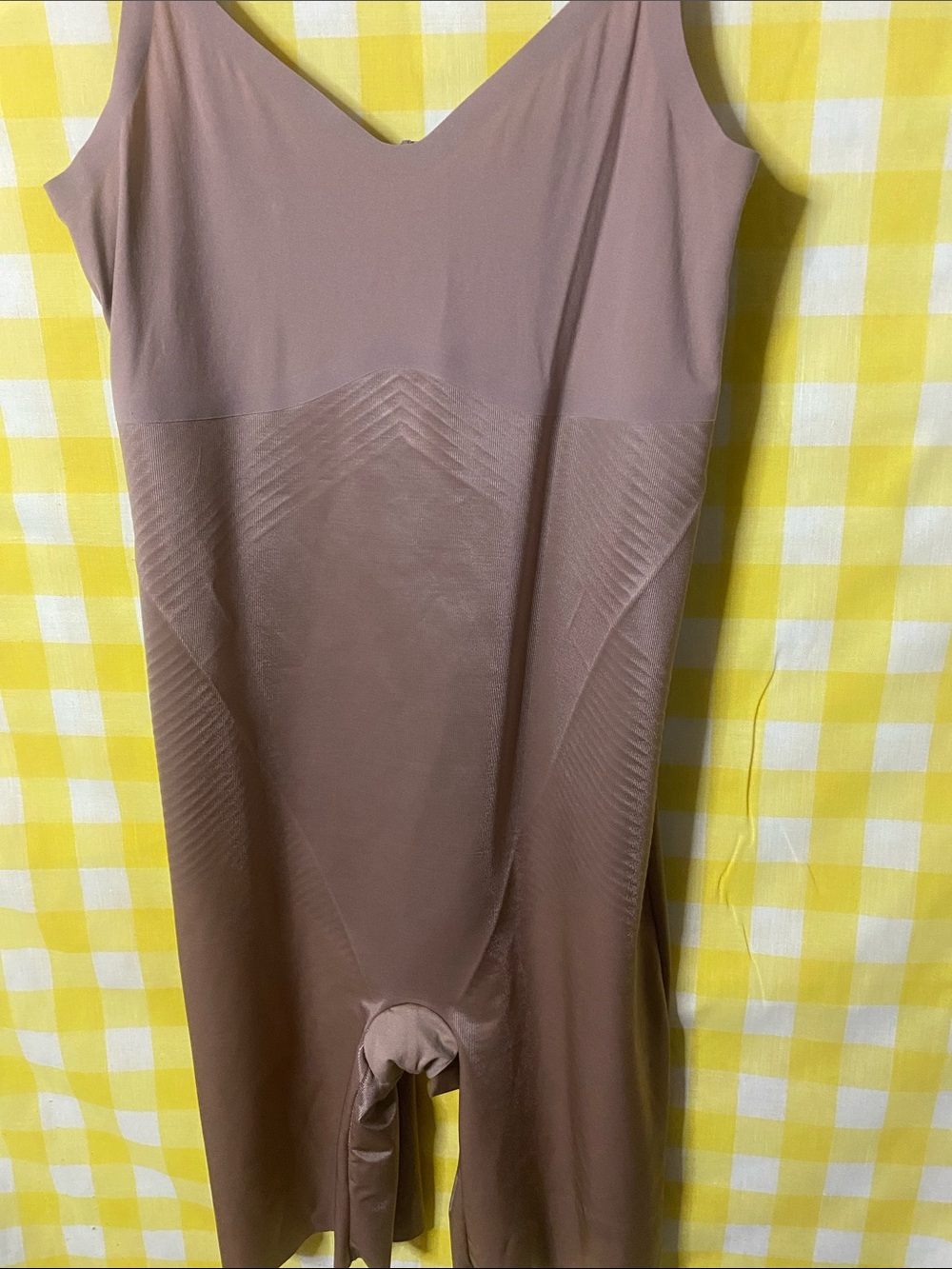 SPANX SPANXshape™™ Invisible Mid-Thigh bodysuit - Picture 5 of 9